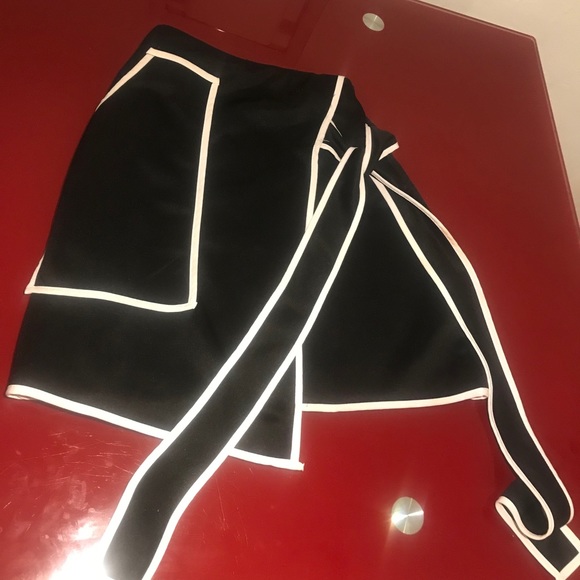 Little Ms.Pretty Skirt - Picture 3 of 3